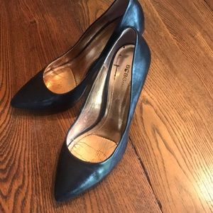 BCBG black leather pumps
